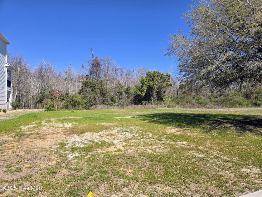 This exquisite lot graces the prestigious Cannonsgate community - Beach Lot for sale in Newport, North Carolina on Beachhouse.com