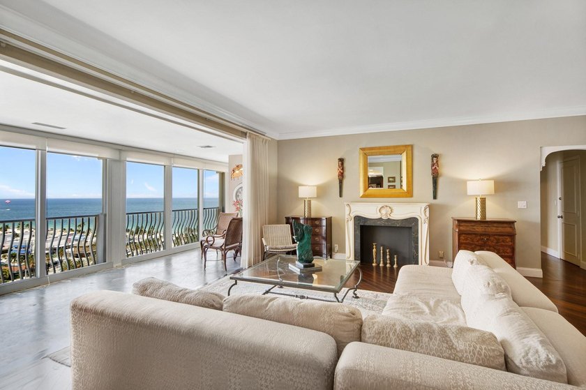 This VENETIAN PENTHOUSE has a stunning direct Atlantic Ocean - Beach Condo for sale in Fort Lauderdale, Florida on Beachhouse.com