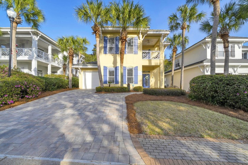 WOW! Beautifully furnished 3BR/3BA home in the highly - Beach Home for sale in Destin, Florida on Beachhouse.com