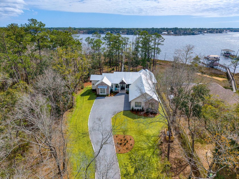 Over an acre of protected waterfront -- a rare find along the - Beach Home for sale in Freeport, Florida on Beachhouse.com
