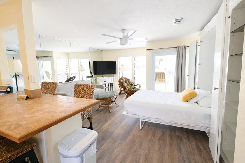 Ideally located in Sandpiper Cove, this amenity-rich complex - Beach Condo for sale in Destin, Florida on Beachhouse.com