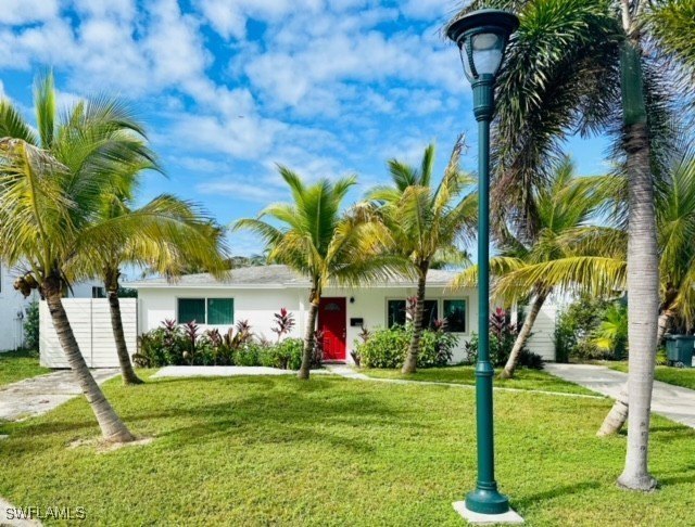 Beautiful waterfront 3 bedroom house with Gulf access! Best - Beach Home for sale in Naples, Florida on Beachhouse.com