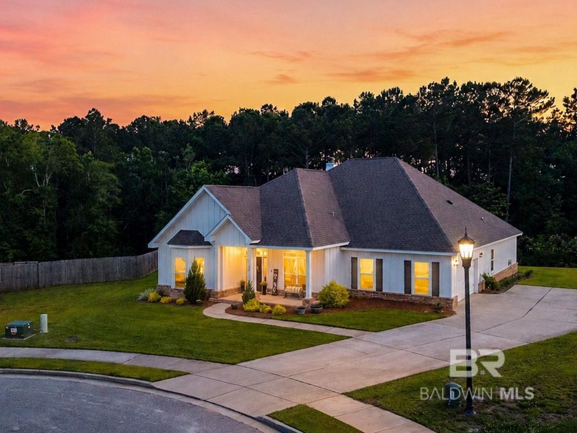If you've been searching for the perfect community with space to - Beach Home for sale in Spanish Fort, Alabama on Beachhouse.com