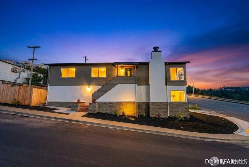 Are you ready to enjoy Daly City's finest ocean views? Get - Beach Home for sale in Daly City, California on Beachhouse.com