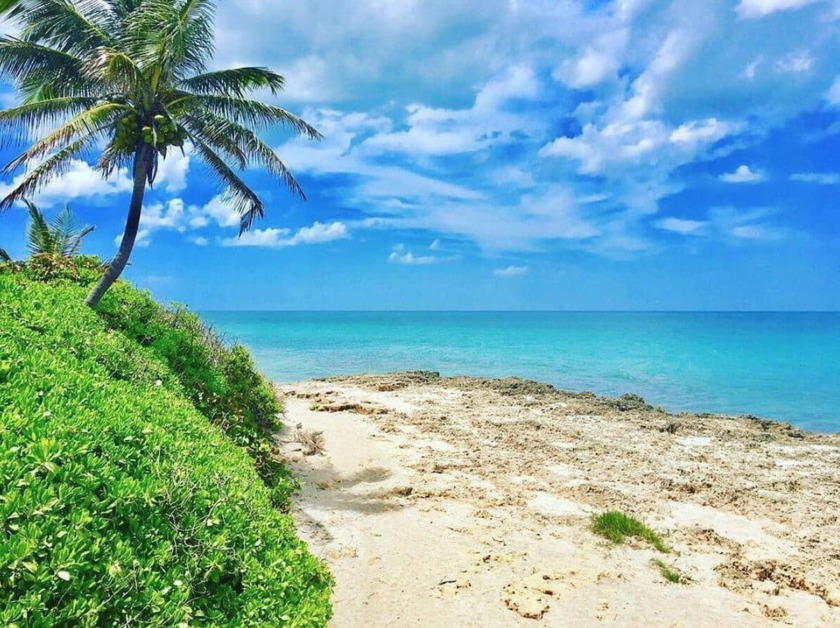 Enjoy your own private  oasis nestled at the end of a tranquil - Beach Home for sale in Jensen Beach, Florida on Beachhouse.com