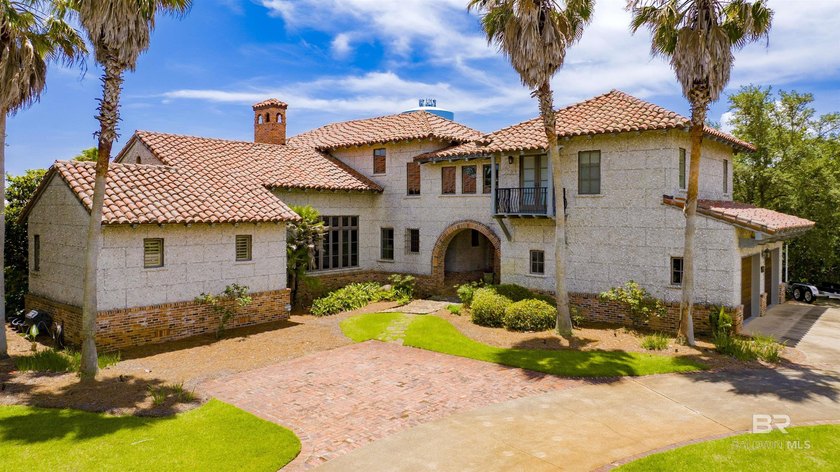 Exceptional custom waterfront Ono Island residence offering 3 - Beach Home for sale in Orange Beach, Alabama on Beachhouse.com
