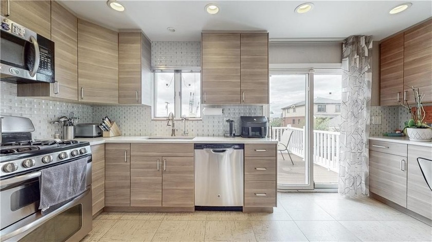 Welcome to a modern, well-maintained 2-family semi-detached home - Beach Home for sale in Brooklyn, New York on Beachhouse.com