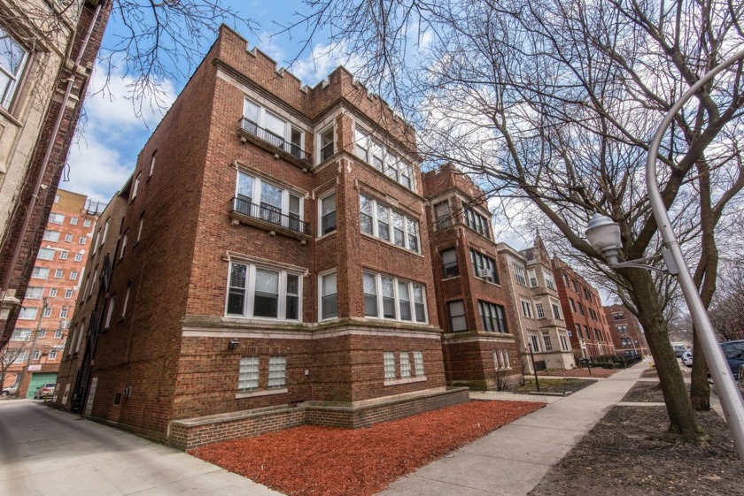 Rare opportunity to own this oversized brick South Shore 3 unit! - Beach Home for sale in Chicago, Illinois on Beachhouse.com