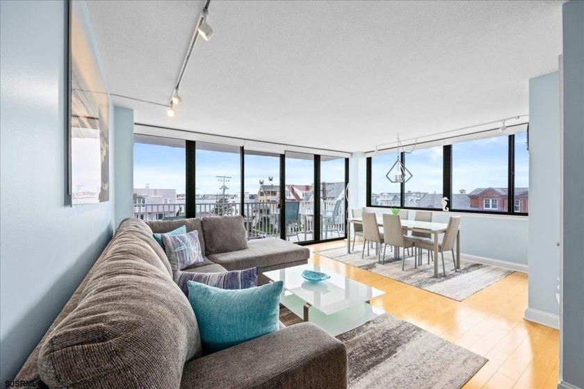 Rare Corner Unit at the Longport Seaview! This stunning - Beach Condo for sale in Longport, New Jersey on Beachhouse.com