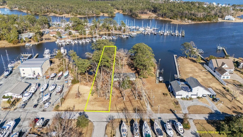 Situated in an MULTIPLE USE (MU) zone within the village of - Beach Lot for sale in Oriental, North Carolina on Beachhouse.com