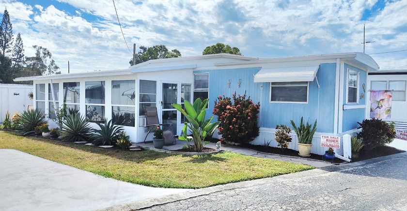 This beautiful move in ready home offers exceptional value - Beach Home for sale in St. Petersburg, Florida on Beachhouse.com