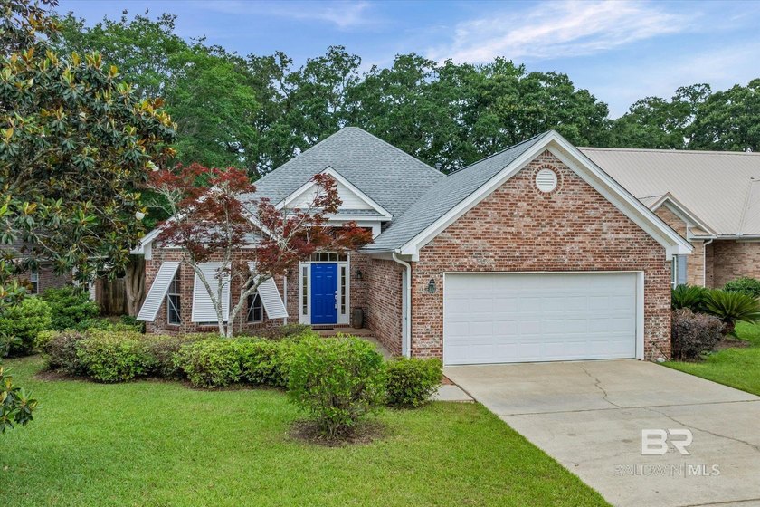 Estate Sale! Sellers are offering a $10,000 flooring/decorating - Beach Home for sale in Fairhope, Alabama on Beachhouse.com