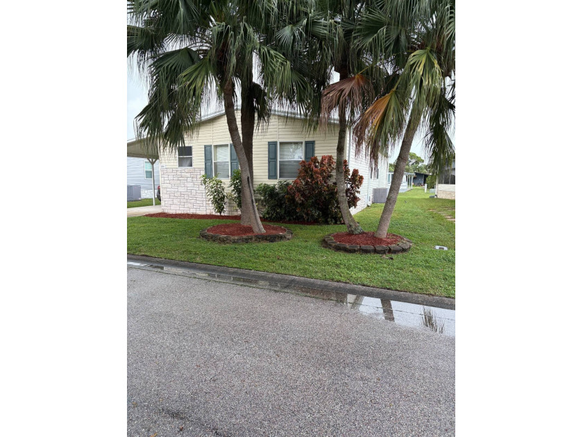 Welcome to your new home in a GATED 55+ community, offering the - Beach Home for sale in Melbourne, Florida on Beachhouse.com