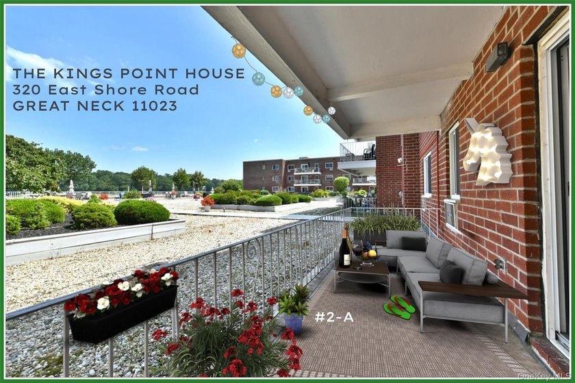 GREAT NECK - Did I hear you say, *ELECTRIC CAR CHARGER*? Check - Beach Home for sale in Great Neck, New York on Beachhouse.com