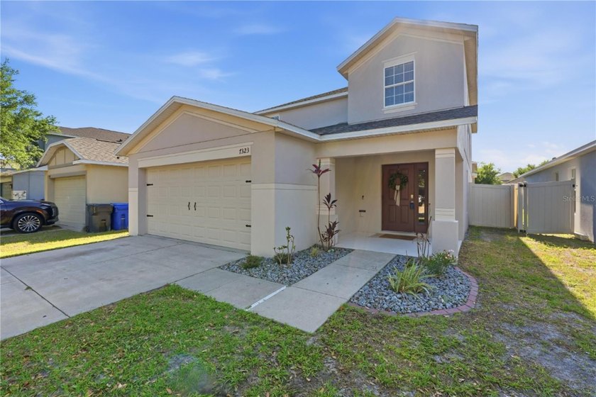 Welcome to this beautifully maintained 5 BEDROOM - Beach Home for sale in Ruskin, Florida on Beachhouse.com