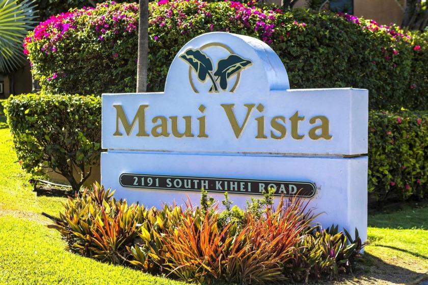 Maui Vista 1401 is the premiere location in the complex; - Beach Condo for sale in Kihei, Hawaii on Beachhouse.com