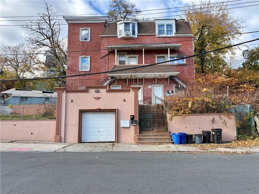 Introducing this 4-family corner property at 238 York Ave - Beach Home for sale in Staten  Island, New York on Beachhouse.com