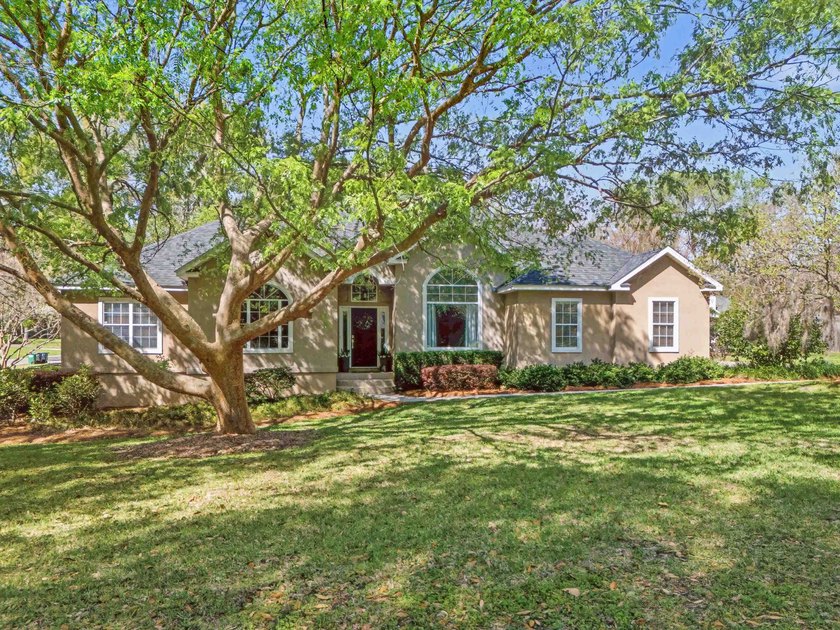 Perfectly located in Pine Tip Hills on a 1+ acre lot with a - Beach Home for sale in Tallahassee, Florida on Beachhouse.com