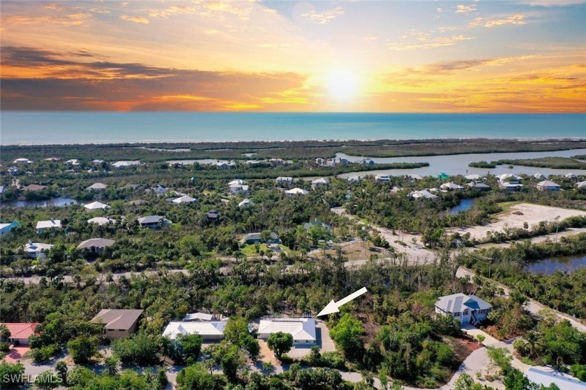 Base flood elevation of 9 ft., Home did not flood with Ian - Beach Home for sale in Sanibel, Florida on Beachhouse.com