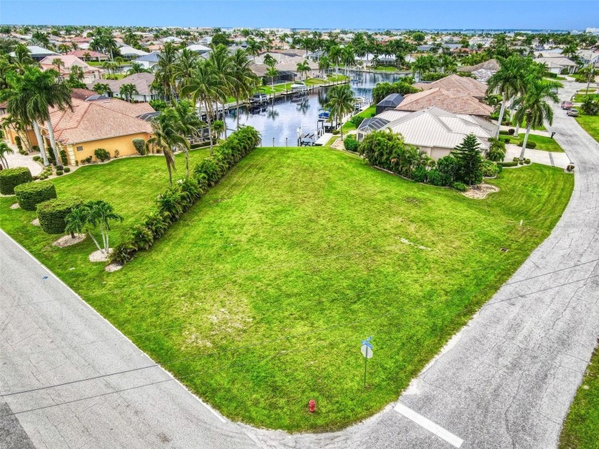 Prime Vacant Lot on Gulf Access Canal in Punta Gorda Isles - - Beach Lot for sale in Punta Gorda, Florida on Beachhouse.com