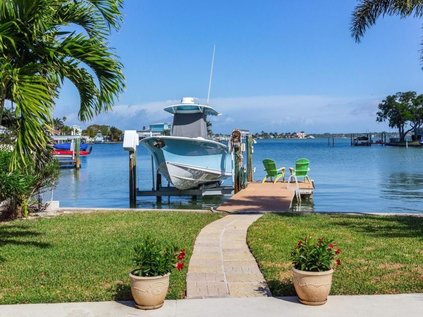 ROMANTIC WATERFRONT HOME JUST BLOCKS FROM THE BEACH. Welcome - Beach Home for sale in Redington Beach, Florida on Beachhouse.com