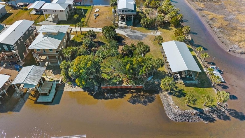 Discover the perfect setting for your coastal escape with this - Beach Lot for sale in Suwannee, Florida on Beachhouse.com