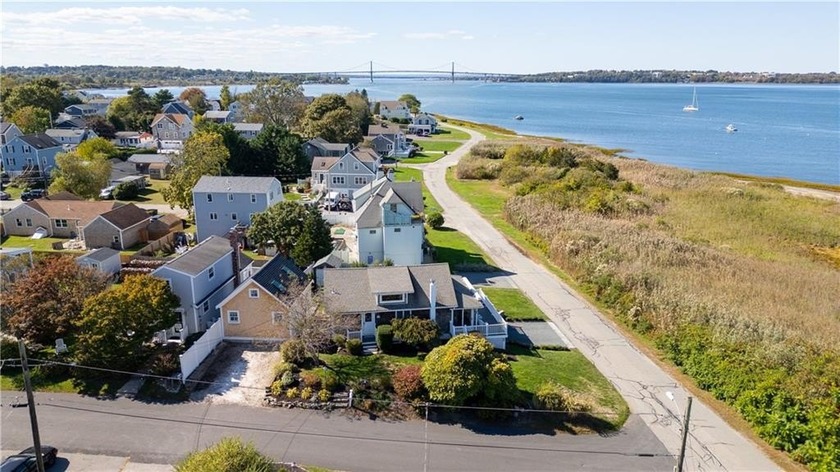 Opportunity KNOCKS! Well cared for Coastal home with 180 degree - Beach Home for sale in Portsmouth, Rhode Island on Beachhouse.com