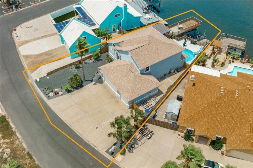 15977 Punta Espada Loop is Padre Island PERFECTION! Located less - Beach Home for sale in Corpus Christi, Texas on Beachhouse.com