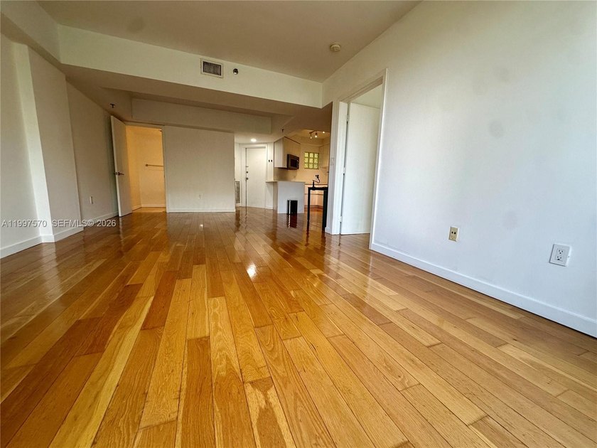 Beautiful apartment with washer and dryer inside, it has 1 - Beach Condo for sale in Surfside, Florida on Beachhouse.com