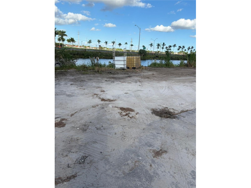 Vacant land zoned M-1 for Industrial use.  Perfect exposure for - Beach Commercial for sale in Medley, Florida on Beachhouse.com
