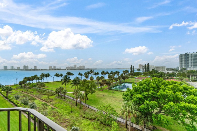 Wake up to sweeping views of the Intracoastal and Lake Worth - Beach Condo for sale in Lake Park, Florida on Beachhouse.com