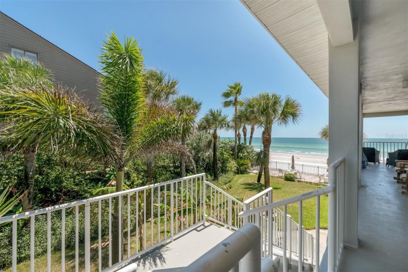 Beach Lovers! What a find! JUST STEPS TO THE BEACH! You will - Beach Condo for sale in North Redington Beach, Florida on Beachhouse.com