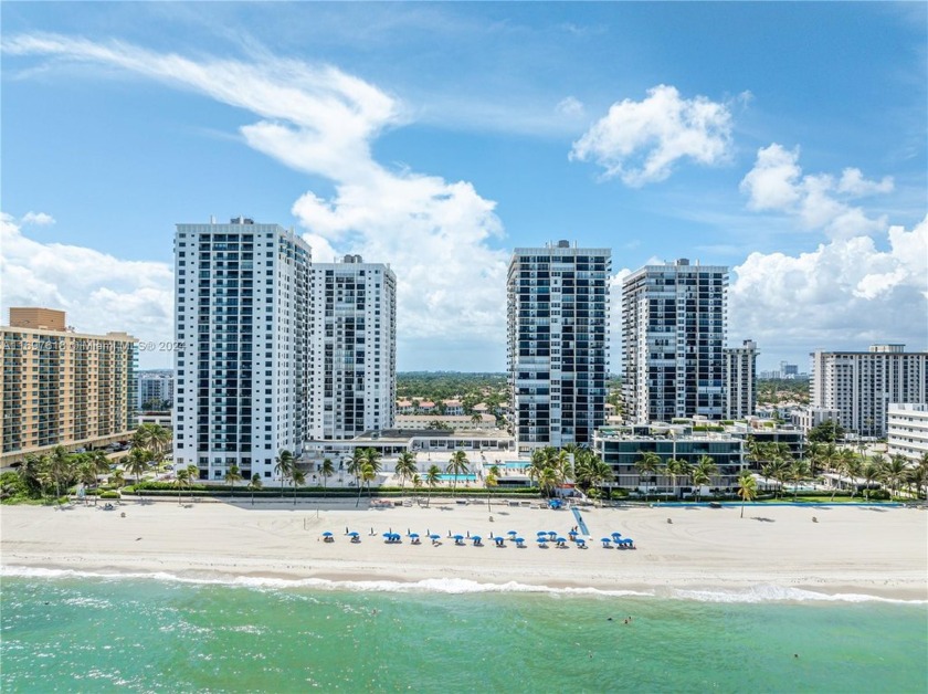 This one-bedroom, two-bathroom Apartment offers direct - Beach Condo for sale in Hollywood, Florida on Beachhouse.com