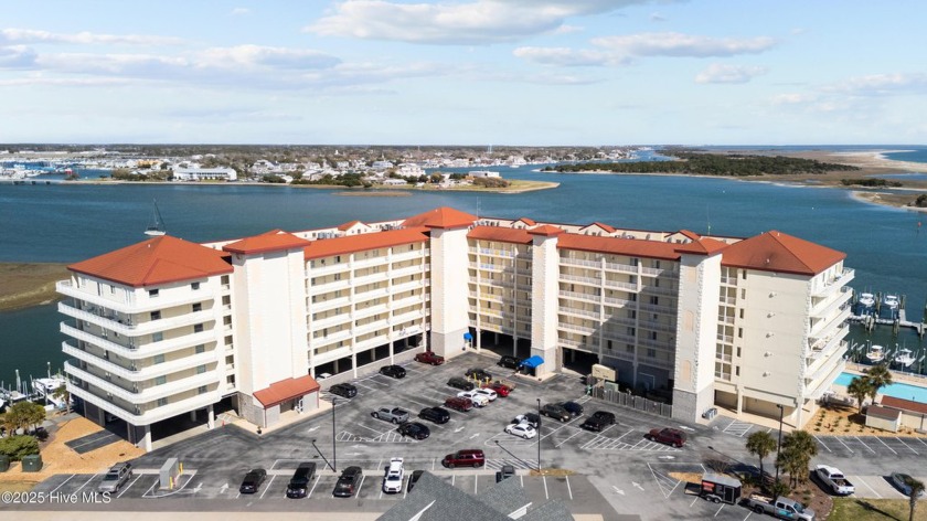 Stunning views from this third floor move in ready condo! - Beach Condo for sale in Morehead City, North Carolina on Beachhouse.com