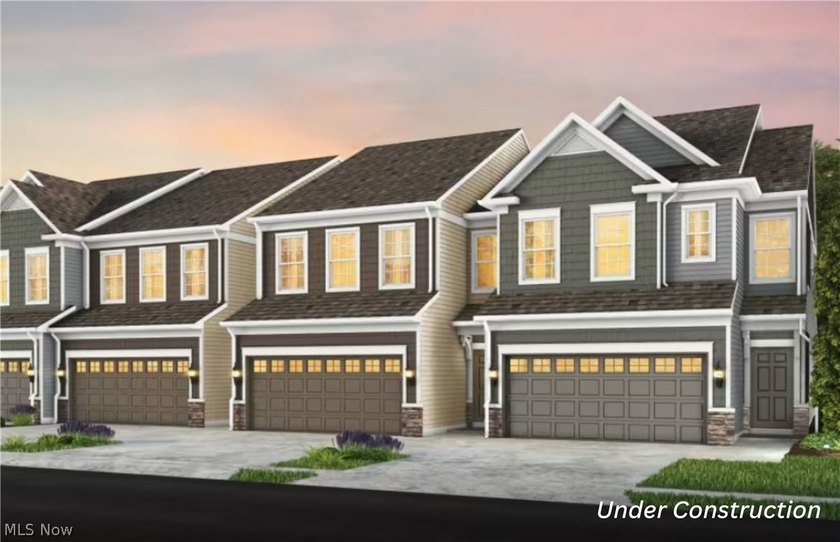 Looking for a 4 bedroom in Westlake? Experience luxury townhome - Beach Townhome/Townhouse for sale in Westlake, Ohio on Beachhouse.com