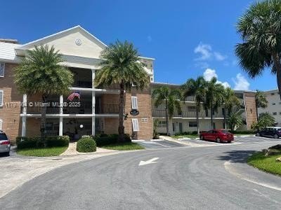 Waterfront living on a semi-private island!  Amazing property 2 - Beach Other for sale in Hallandale Beach, Florida on Beachhouse.com