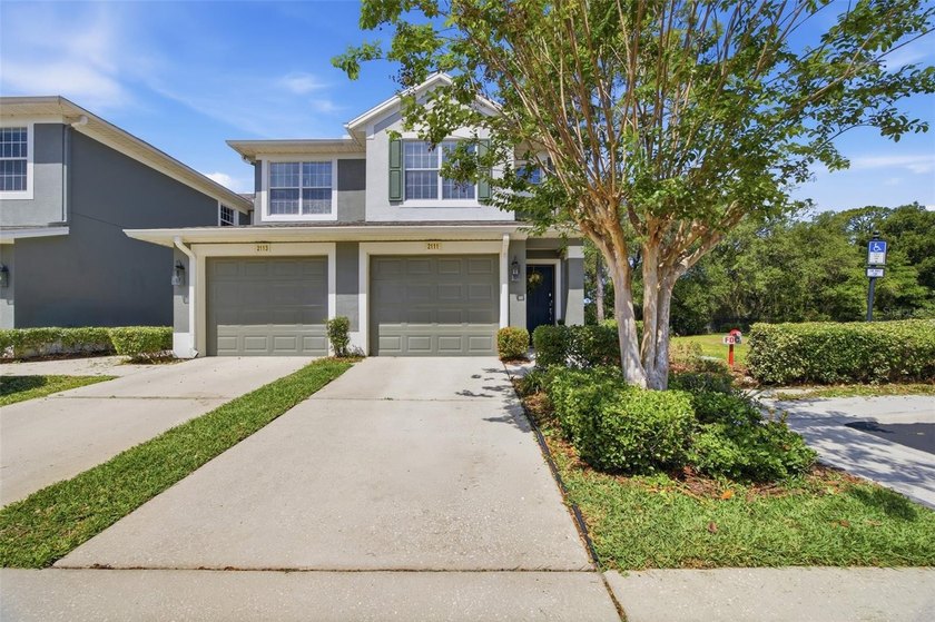 Welcome to the wonderful gated community of Villa Serena. This - Beach Townhome/Townhouse for sale in Riverview, Florida on Beachhouse.com