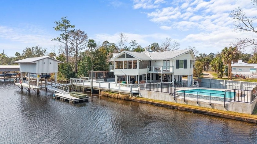 Welcome to your private slice of Old Florida paradise nestled - Beach Home for sale in Steinhatchee, Florida on Beachhouse.com