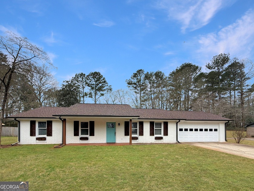 Fantastic brick ranch home near Downtown Watkinsville with 3 - Beach Home for sale in Watkinsville, Georgia on Beachhouse.com