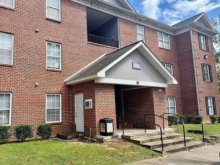 NO STAIRS! Beautiful 1ST floor 3BR/3BA condo in gated community - Beach Condo for sale in Tallahassee, Florida on Beachhouse.com