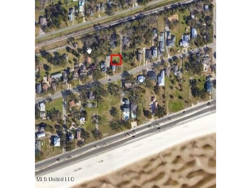 Very desirable location just a short jaunt to the beach on - Beach Lot for sale in Gulfport, Mississippi on Beachhouse.com