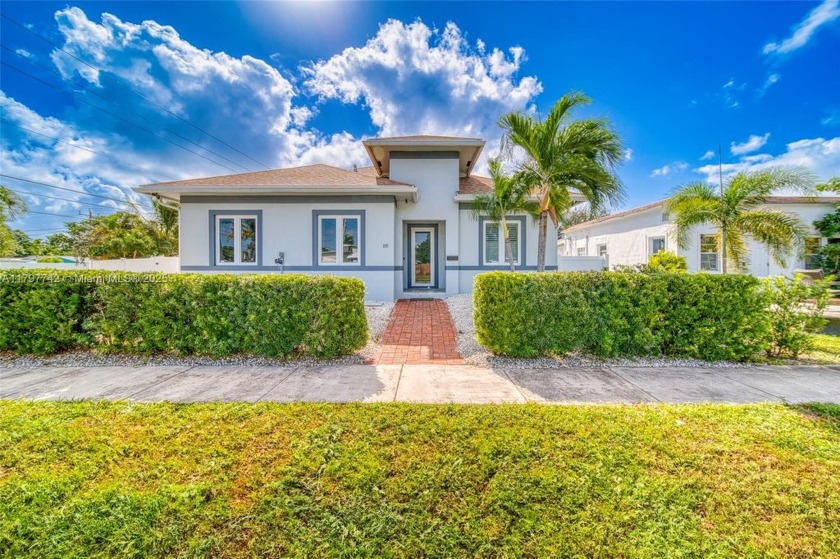 This exquisite property, constructed in 2018, offers the perfect - Beach Home for sale in Dania, Florida on Beachhouse.com