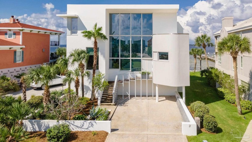 An amazing coastal home that has no equal on Pensacola Beach in - Beach Home for sale in Pensacola Beach, Florida on Beachhouse.com