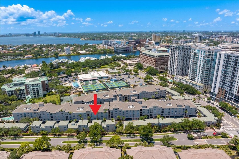 CASH BUYER INCENTIVE AVAILABLE. Located in the heart of Harbour - Beach Condo for sale in Tampa, Florida on Beachhouse.com