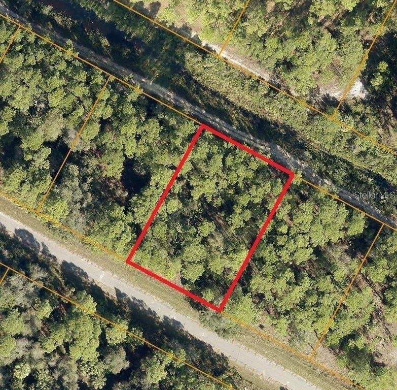 SELLER FINANCING!!!!!!! 15,000 sq./ft. over-sized lot Zoon:-RTF - Beach Lot for sale in North Port, Florida on Beachhouse.com