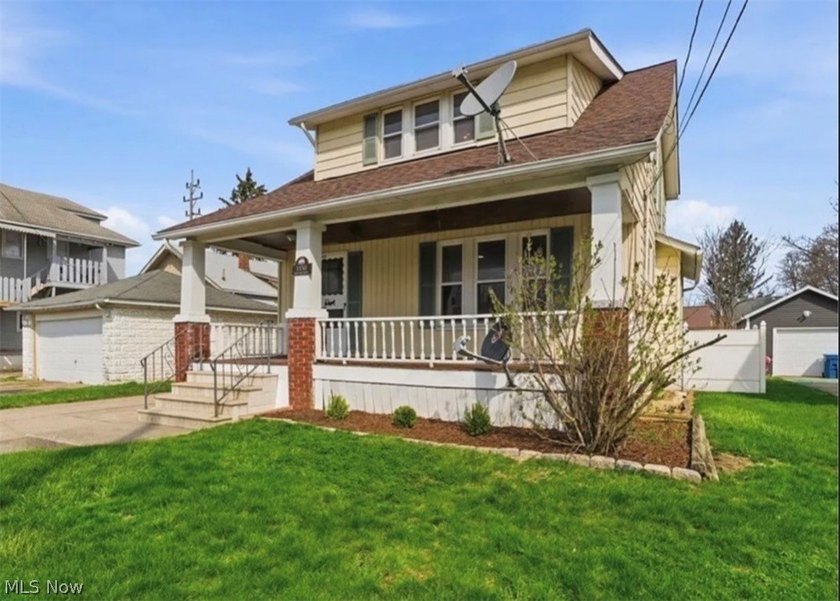 Move-In Ready | Fully Renovated | Minutes from Lake Erie Welcome - Beach Home for sale in Lorain, Ohio on Beachhouse.com