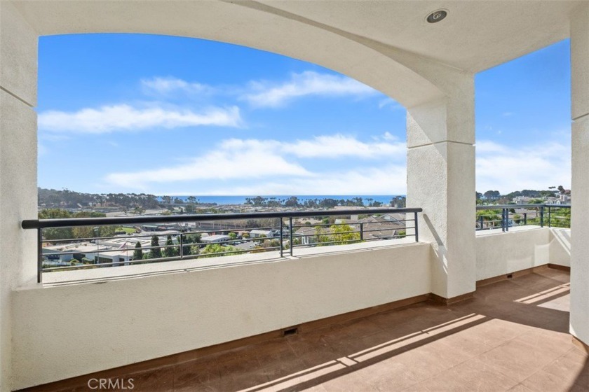 Welcome to Sea Bluffs - Dana Point's Premier 62+ Coastal - Beach Condo for sale in Dana Point, California on Beachhouse.com