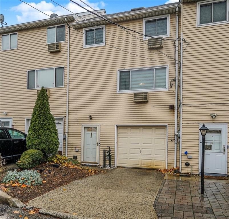 Welcome To This Spacious & Well Kept Single Family Home Located - Beach Home for sale in Staten  Island, New York on Beachhouse.com