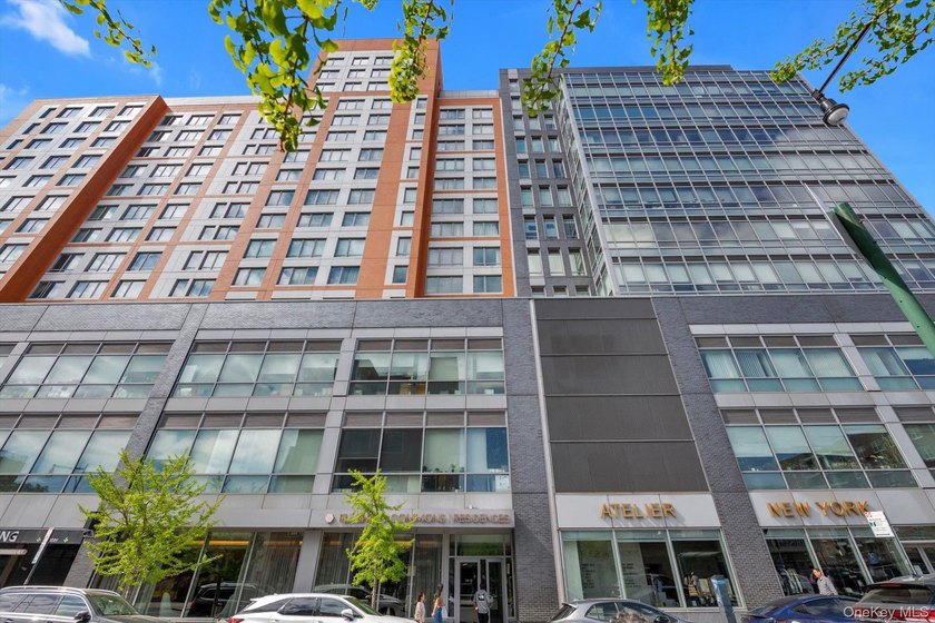 Unit 5L at Flushing Commons is a bright, north-facing 2-bedroom - Beach Condo for sale in Flushing, New York on Beachhouse.com