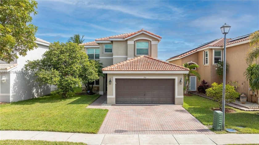 BEATUFILLY REMODELED 4 BEDROOM, 3 BATH HOME IN THE SOUGHT-AFTER - Beach Home for sale in Miramar, Florida on Beachhouse.com